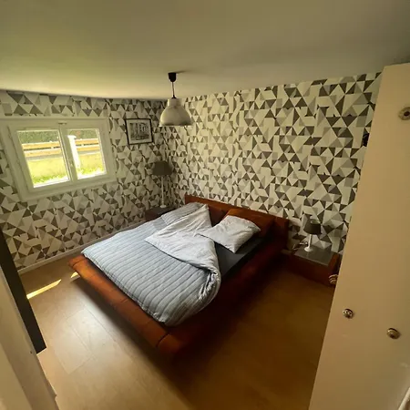 Vieux Bourg Ubytování v soukromí Guécélard