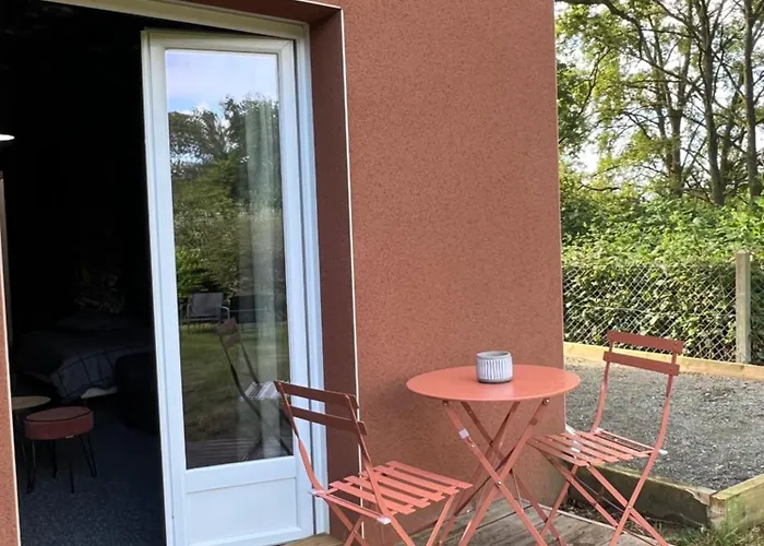 Vieux Bourg * Guecelard