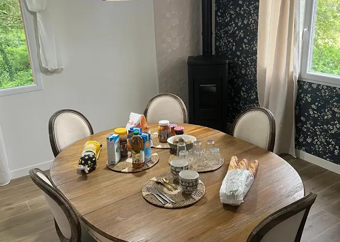 Homestay Vieux Bourg Guecelard