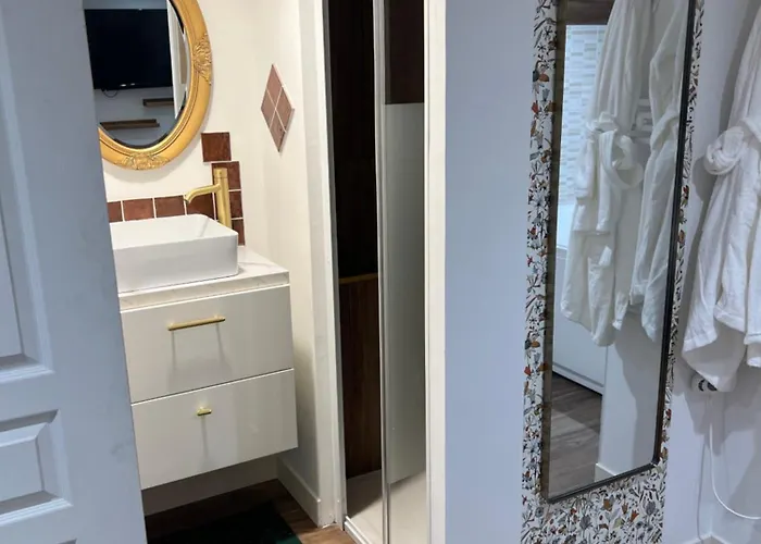 Vieux Bourg Guécélard